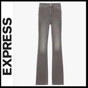 ⭐️SALE⭐️NWT Express High Waist Luxe Flare Jean